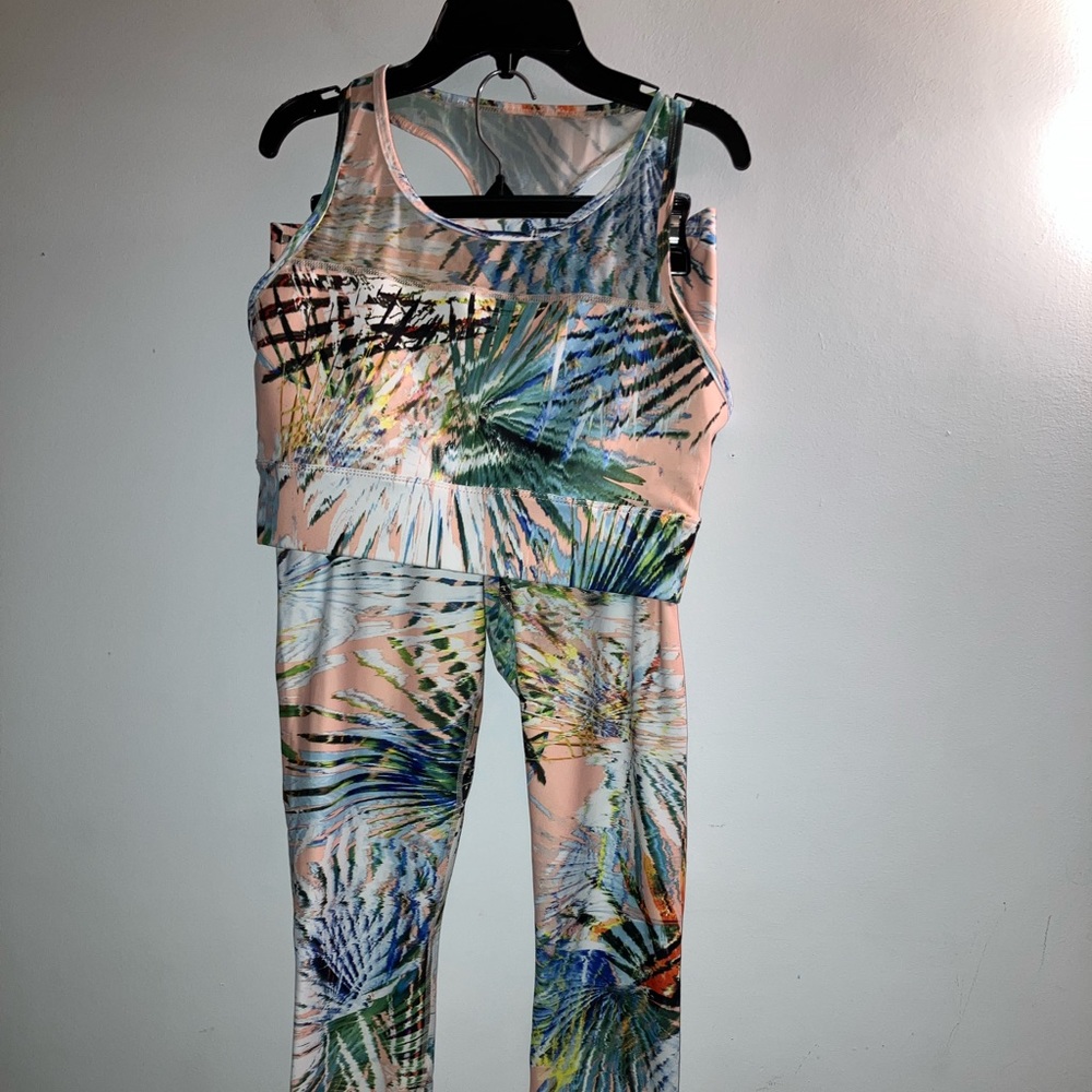 L/M | Fabletics Set Marbella Print - image 5